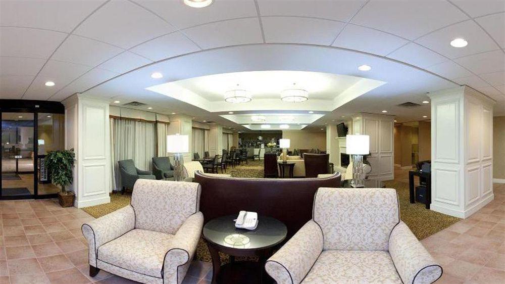 Holiday Inn Express Indianapolis Airport By Ihg Plainfield Exterior photo
